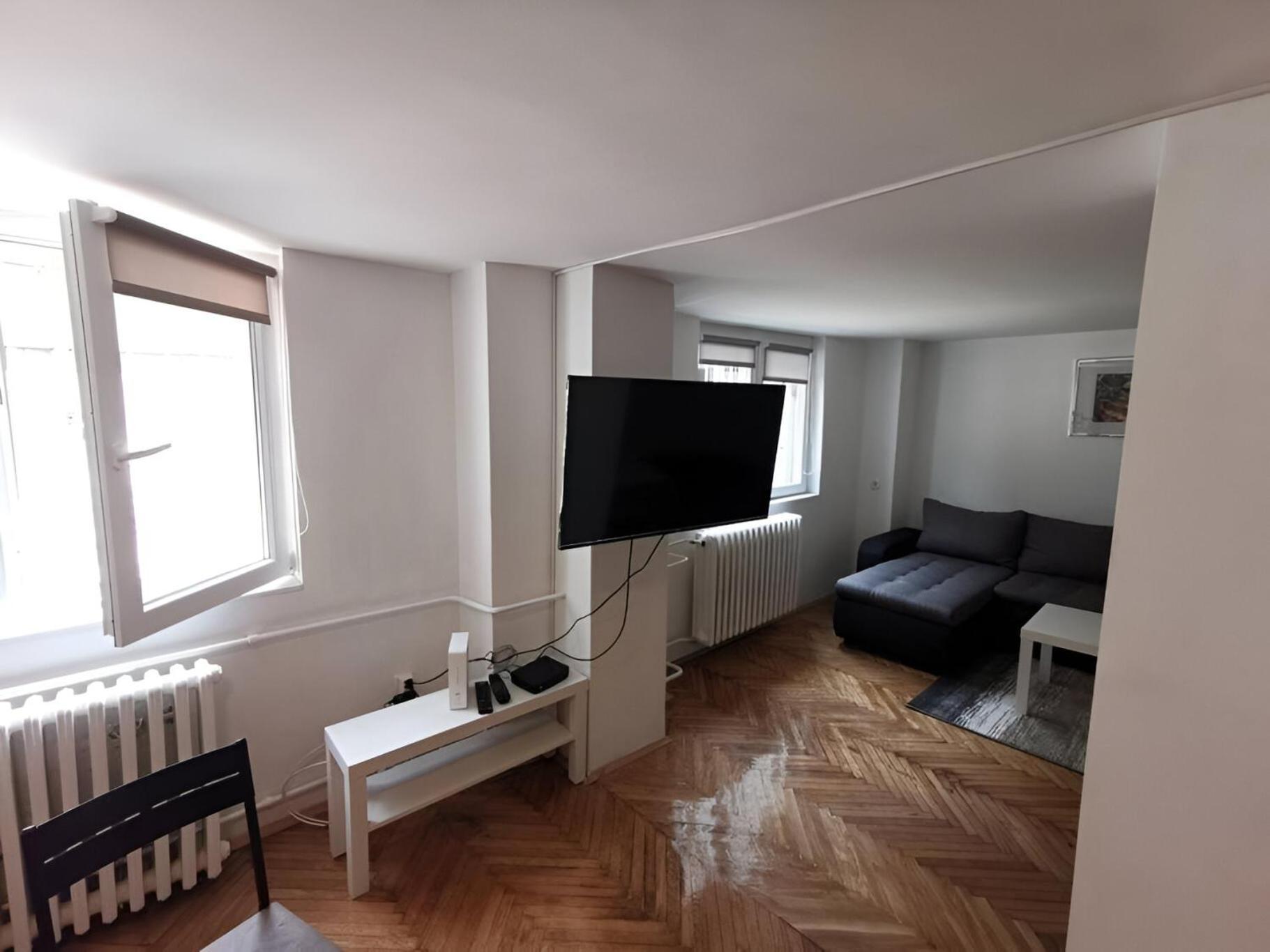 Nov Apartman U Mirnoj Ulici U Centru Beograda Esterno foto